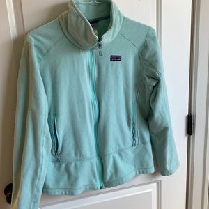 Women’s Patagonia fleece. Mint green.